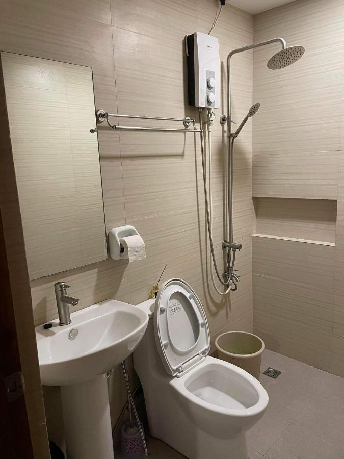 Zj Hometel Coron Exterior foto